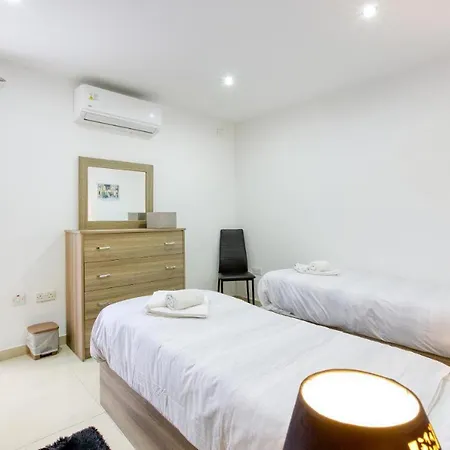 Nr Retreat Apartment Gzira Exterior photo